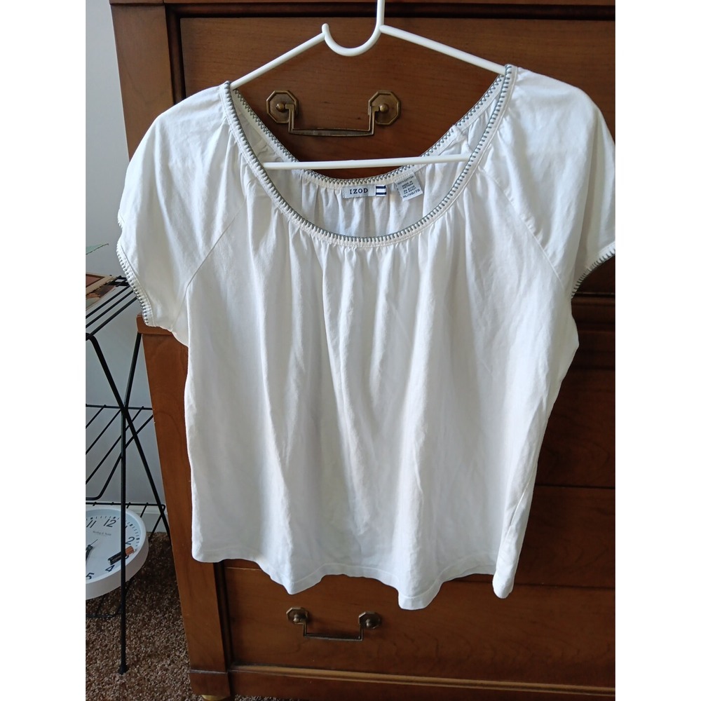 Izod T-Shirt Womens Size XL White Short Sleeve BLUE Crew Neck Embroidered Green